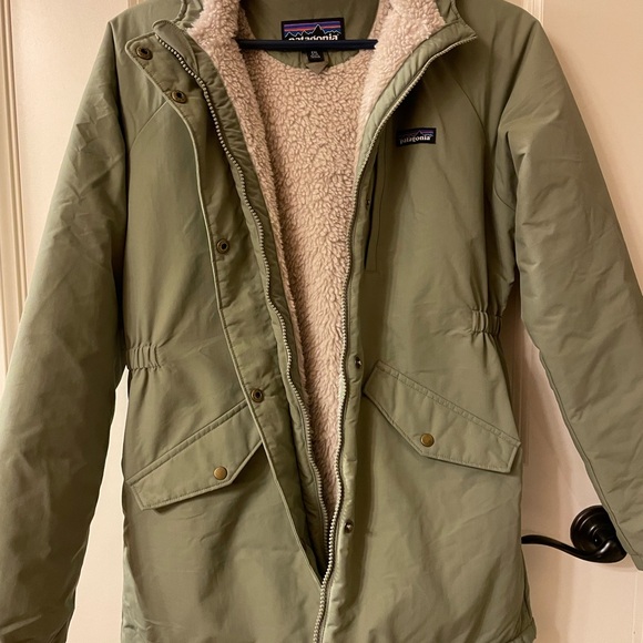 Patagonia Girl's Hooded Coat - Picture 2 of 7